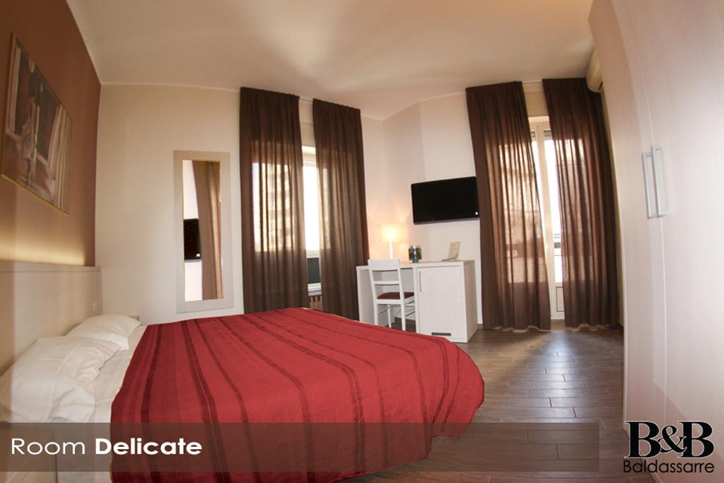 Baldassarre Milan Bagian luar foto